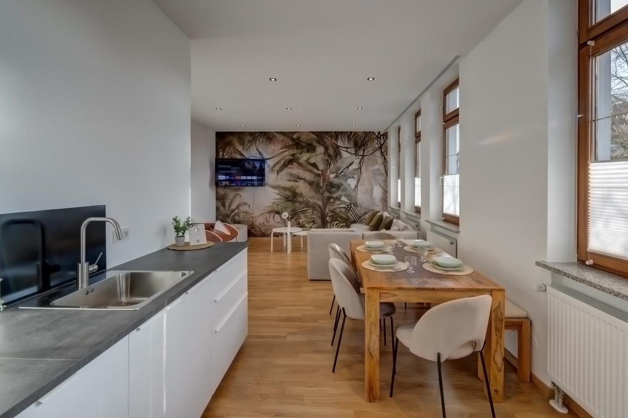 Kaza Guesthouse, Centrally Located 2 & 3 Bedroom Apartments In Augsburg Ngoại thất bức ảnh