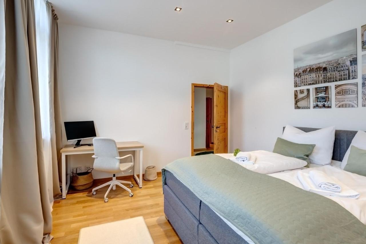 Kaza Guesthouse, Centrally Located 2 & 3 Bedroom Apartments In Augsburg Ngoại thất bức ảnh