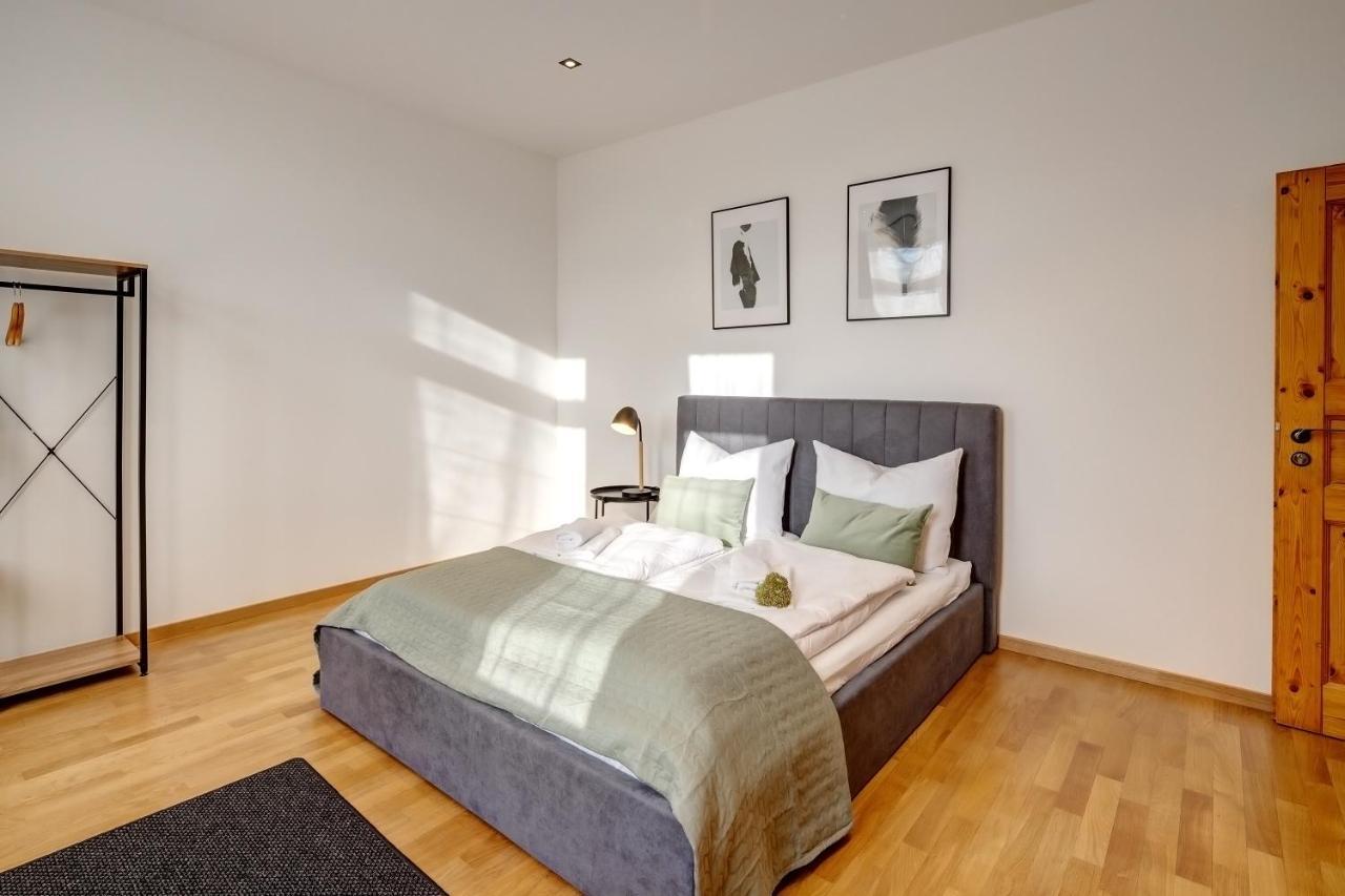 Kaza Guesthouse, Centrally Located 2 & 3 Bedroom Apartments In Augsburg Ngoại thất bức ảnh