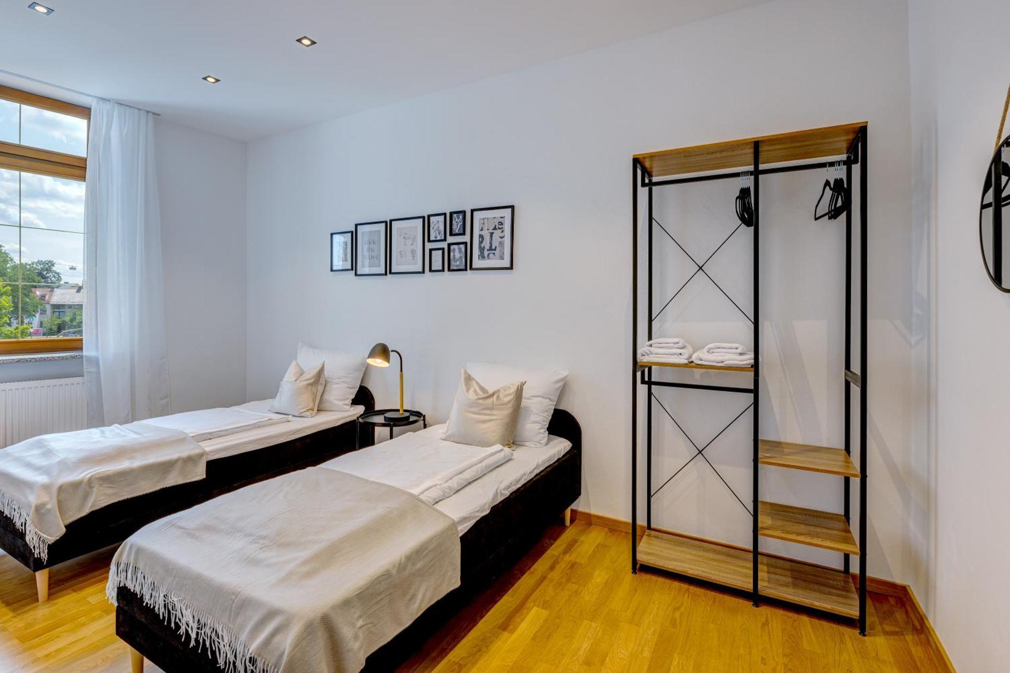Kaza Guesthouse, Centrally Located 2 & 3 Bedroom Apartments In Augsburg Ngoại thất bức ảnh