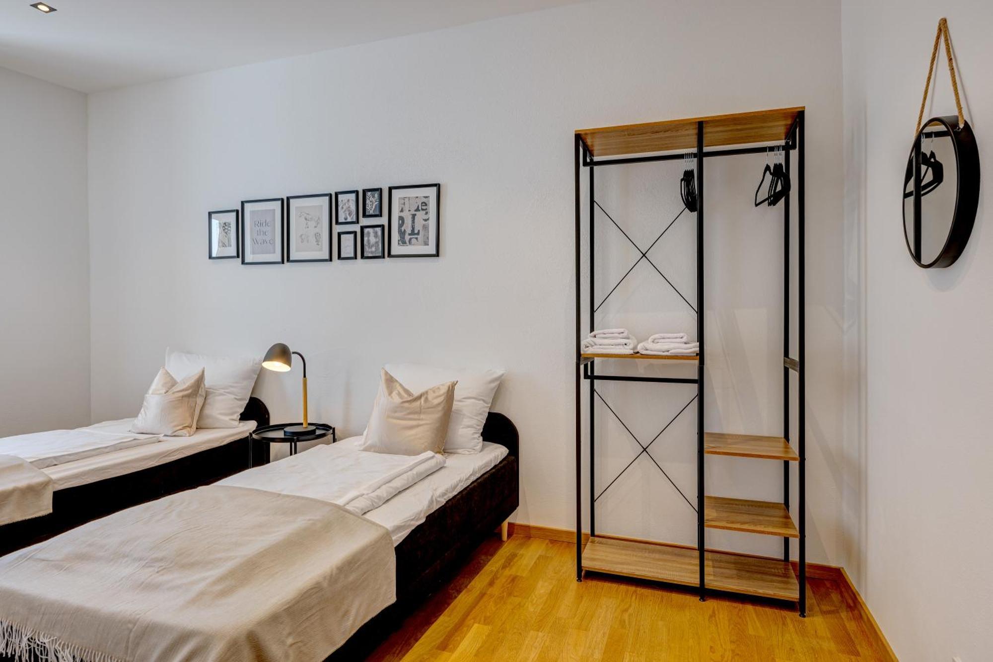 Kaza Guesthouse, Centrally Located 2 & 3 Bedroom Apartments In Augsburg Ngoại thất bức ảnh