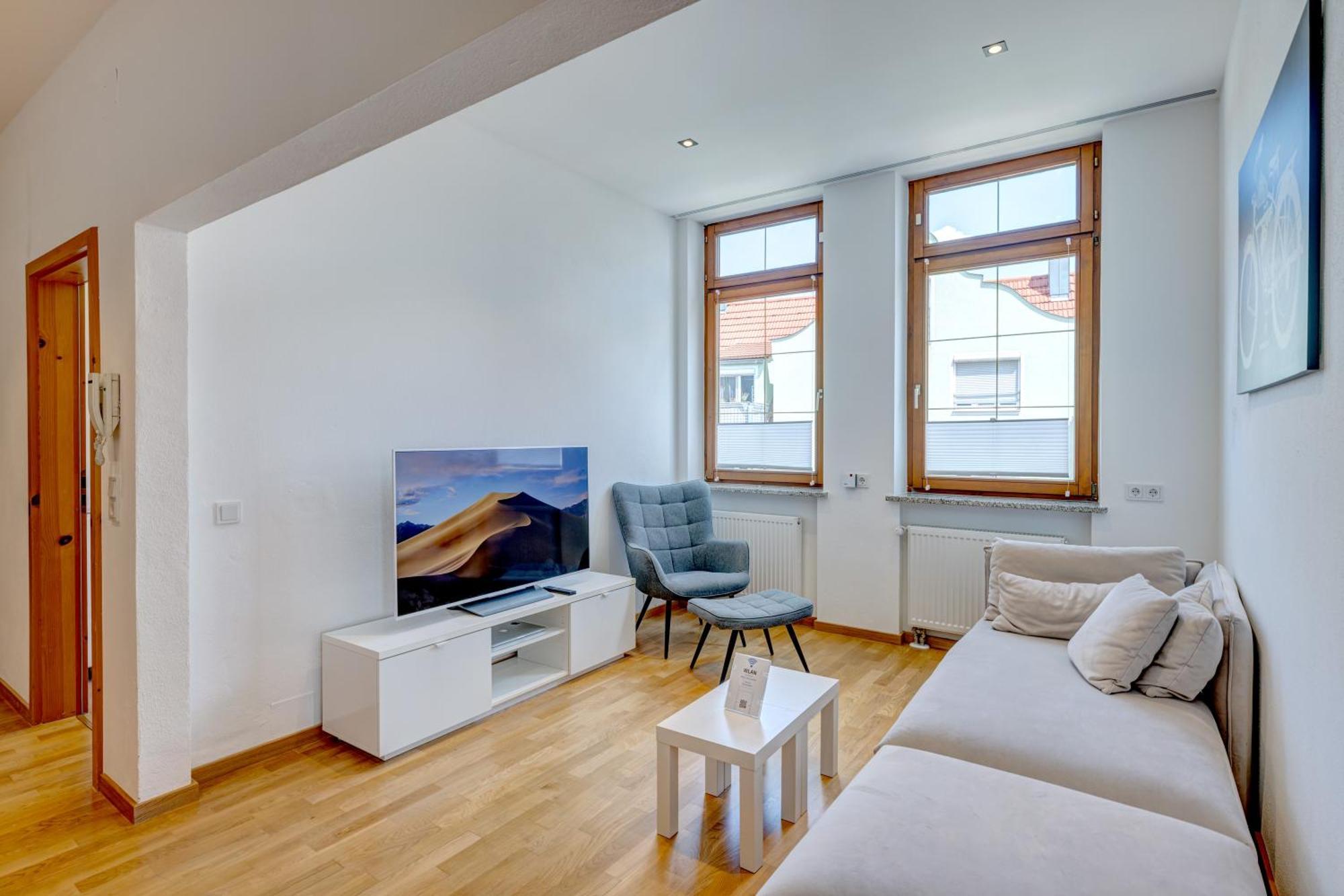 Kaza Guesthouse, Centrally Located 2 & 3 Bedroom Apartments In Augsburg Ngoại thất bức ảnh